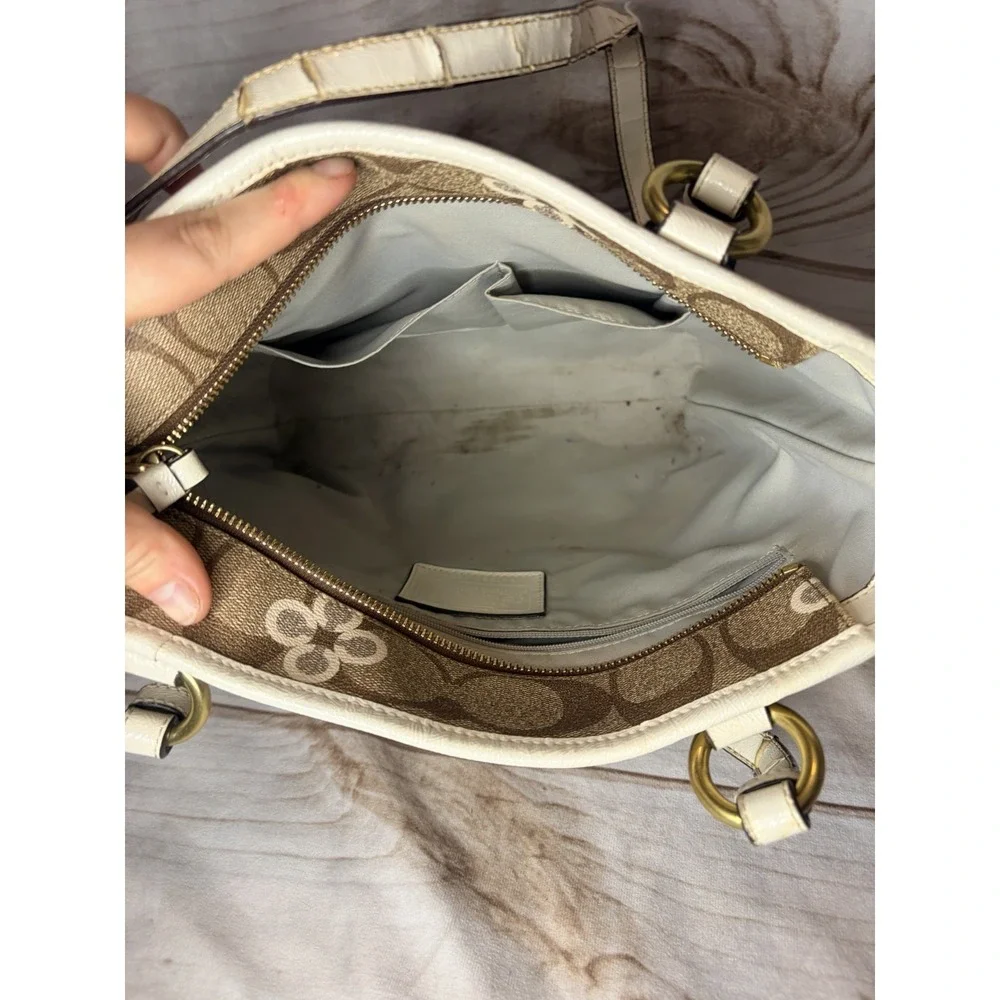 Coach Signature Floral Clover Tote Bag Khaki Ivory Canvas Leather Trim